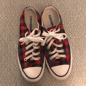 Plaid converse